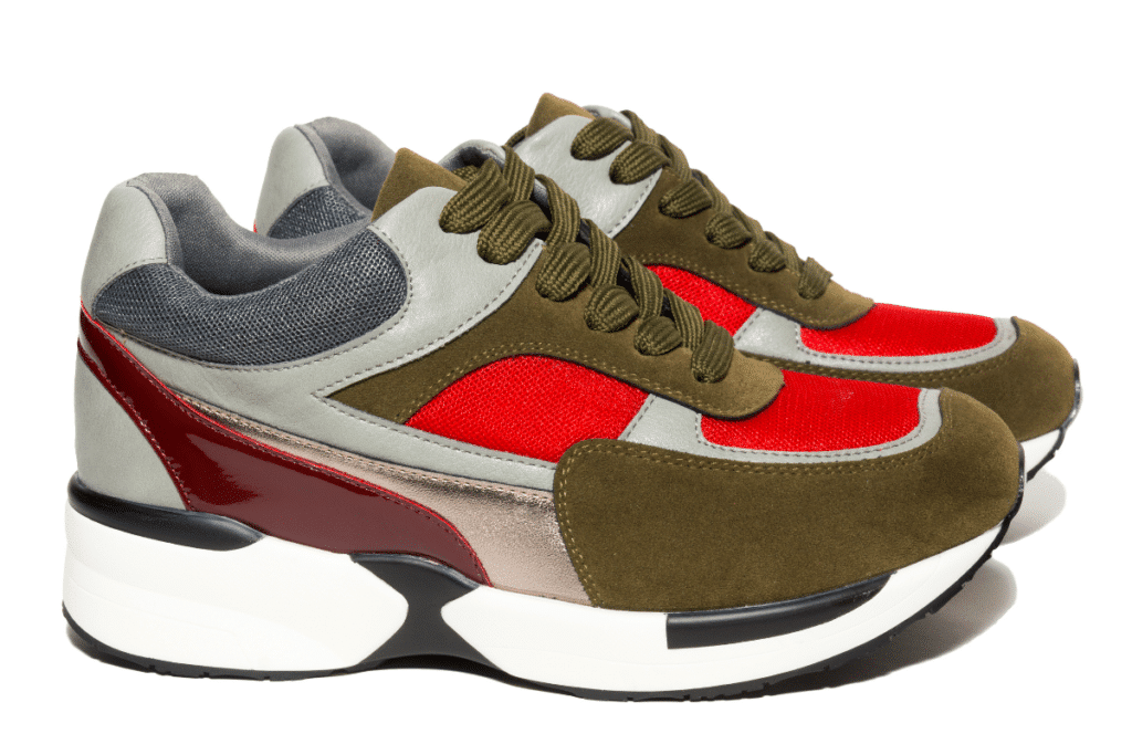 footwear retouche before